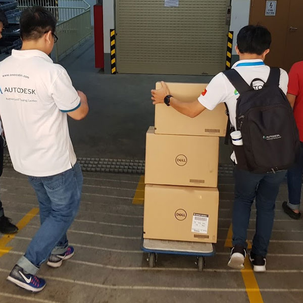 Giao hàng máy tính trạm workstation dell precision